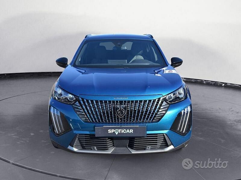 Usata Peugeot 2008 Allure 102 CV (75 kW) 2025 Blu SUV
