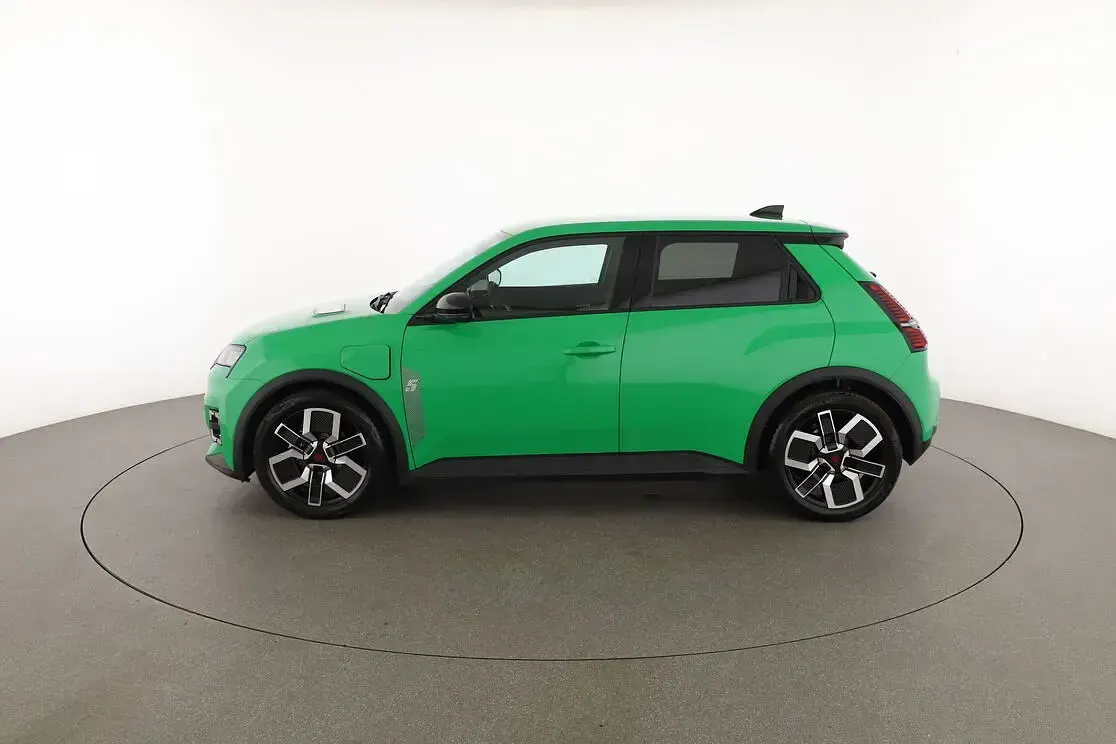 Usata Renault 5 E-Tech Urban 89 kW (122 CV) 2025 Verde