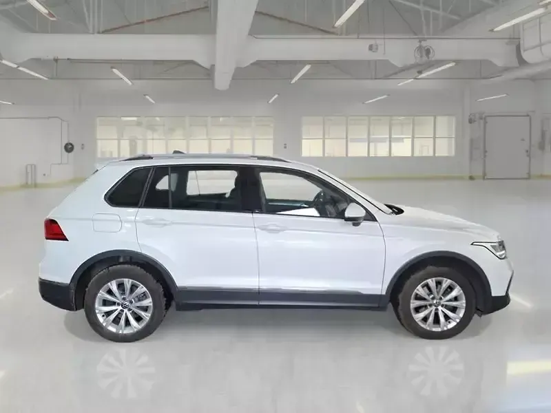 Używany VW Tiguan Life 149 KM (109 kW) 2023 SUV