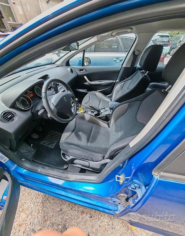 Usata Peugeot 308 110 CV (80 kW) 2010 Berlina