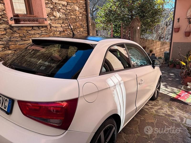 Usata Audi A1 105 CV (77 kW) 2011 Utilitaria