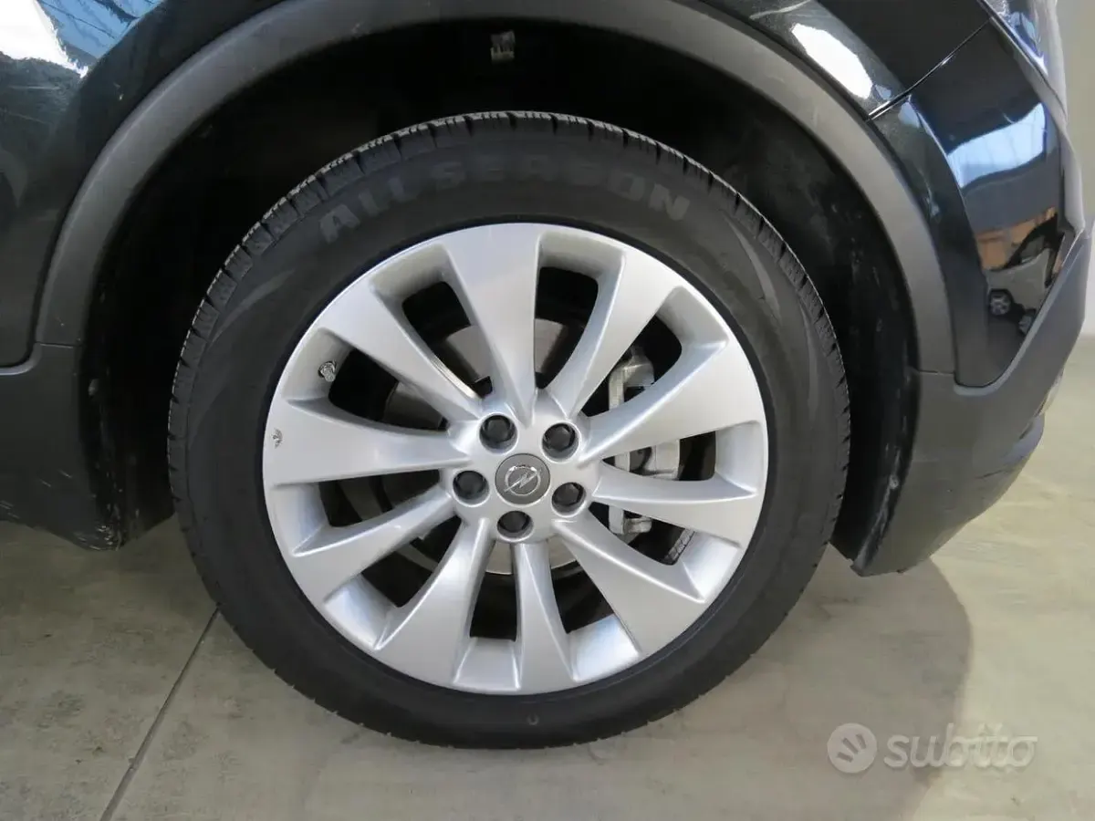 Usata Opel Mokka Cosmo 116 CV (85 kW) 2016 Nero SUV