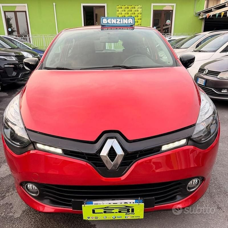 Usata Renault Clio IV 75 CV (55 kW) 2014 Rosso Berlina