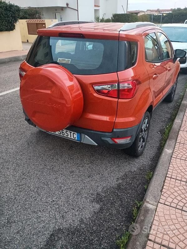 Usata Ford Ecosport 90 CV (66 kW) 2014 Rosso SUV