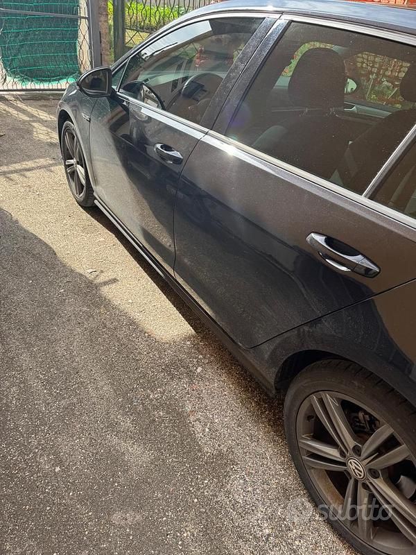 Usata VW Golf VII R-line 110 CV (80 kW) 2018 Nero Berlina
