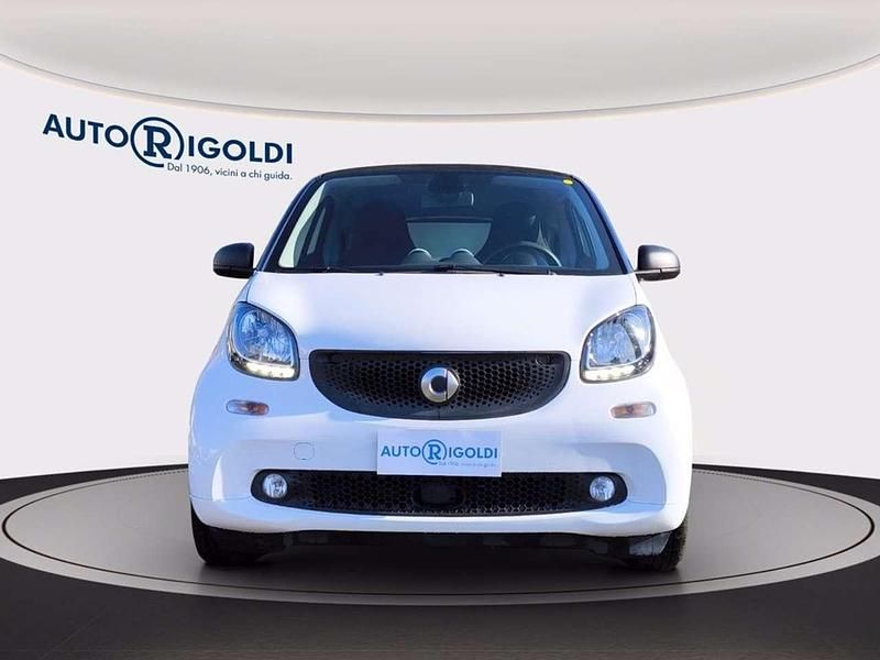 Usata Smart ForTwo Coupé Passion 71 CV (52 kW) 2018 Bianco Coupé