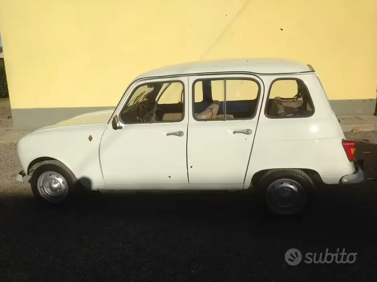 Usata Renault R4 34 CV (25 kW) 1984 Bianco Utilitaria