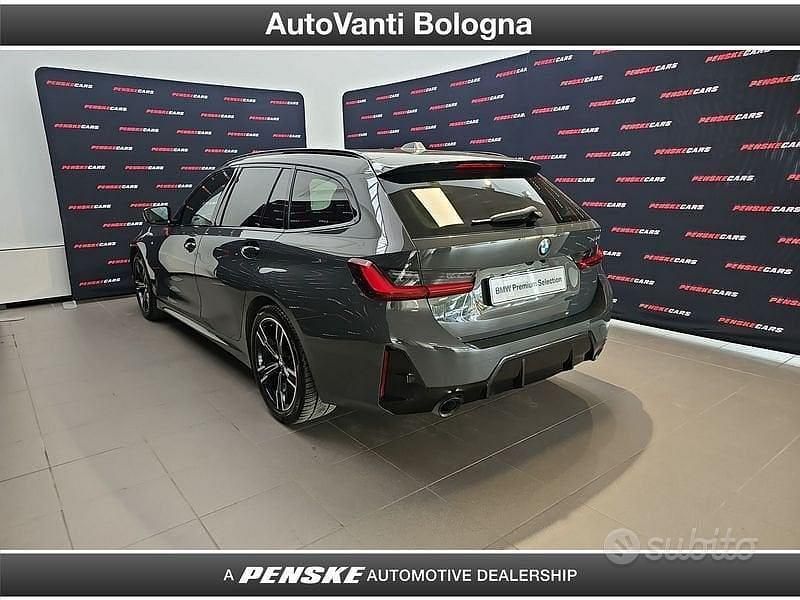 Usata BMW 320e M Sport 190 CV (139 kW) 2024 Grigio Station wagon