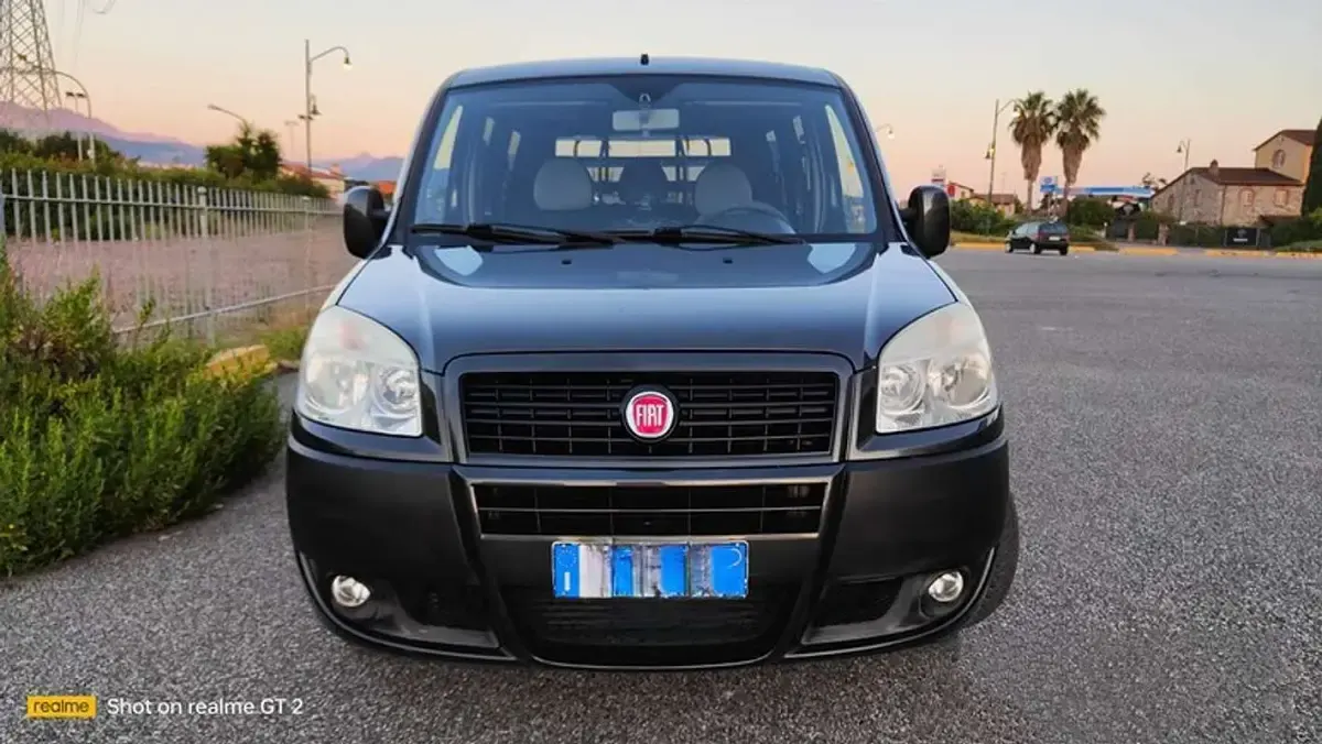 Käytetty Fiat Doblò Active 90 HP (66 kW) 2010 Tila-auto