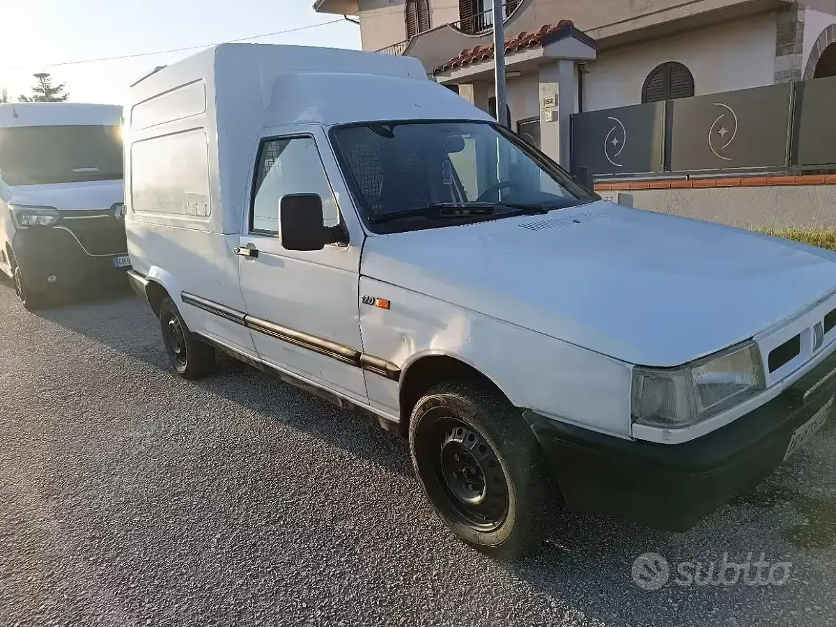 Usata Fiat Fiorino 57 CV (41 kW) 1997 Bianco Monovolume