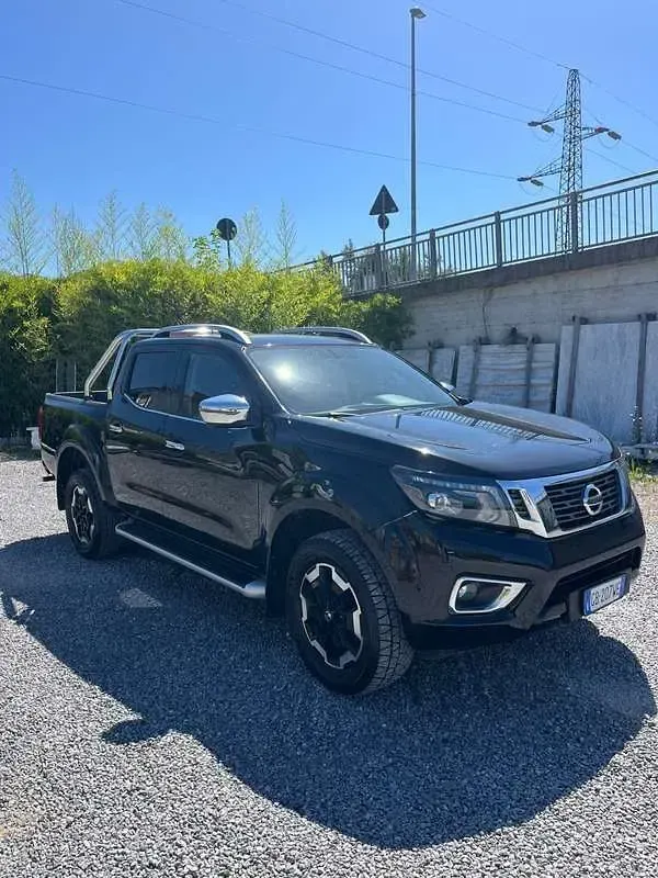 Usata Nissan Navara Tekna 190 CV (139 kW) 2017 Pick-up