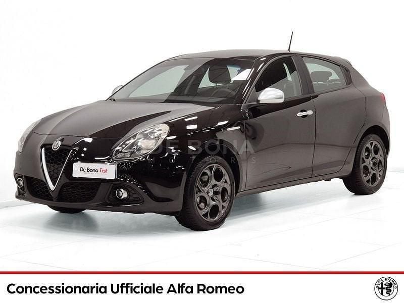 Nero Usata 2018 Alfa Romeo Giulietta Super Tre volumi | 15.990 € (Buon prezzo) - Immagine 1/4