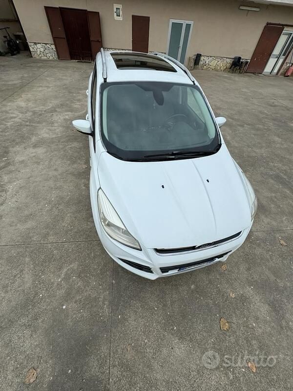 Usata Ford Kuga 164 CV (120 kW) 2013 Bianco SUV