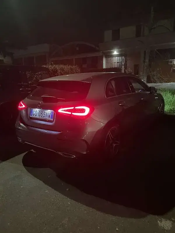 Usata Mercedes A180 Premium 116 CV (85 kW) 2021 Berlina