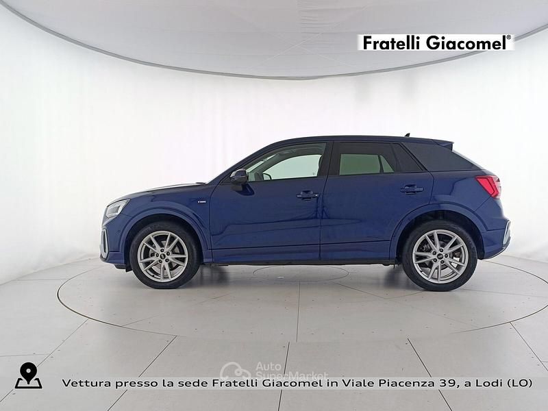 Usata Audi Q2 S-Line 150 CV (110 kW) 2025 Blu navarra metallizzato SUV