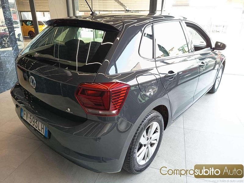 Usata VW Polo Sport 95 CV (69 kW) 2019 Grigio scuro Utilitaria