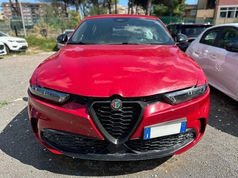 Usata Alfa Romeo Tonale Super 131 CV (96 kW) 2023 Rosso SUV