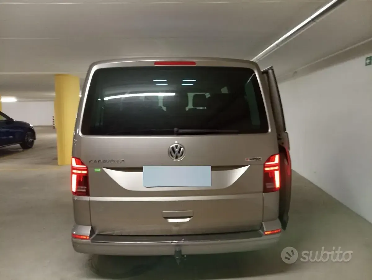 Usata VW Caravelle 150 CV (110 kW) 2020 Furgone
