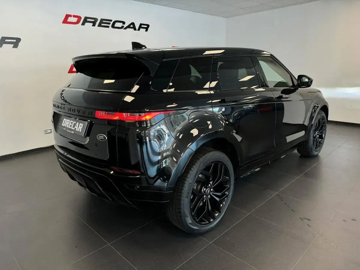 Usata Land Rover Range Rover evoque R-Dynamic 163 CV (119 kW) 2022 Nero SUV