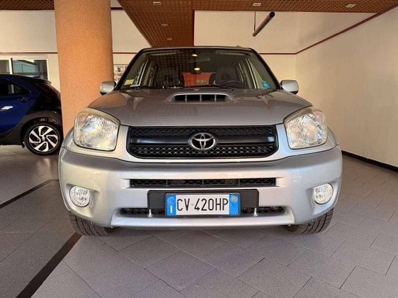 Usata Toyota RAV4 Sol 116 CV (85 kW) 2005 Grigio SUV