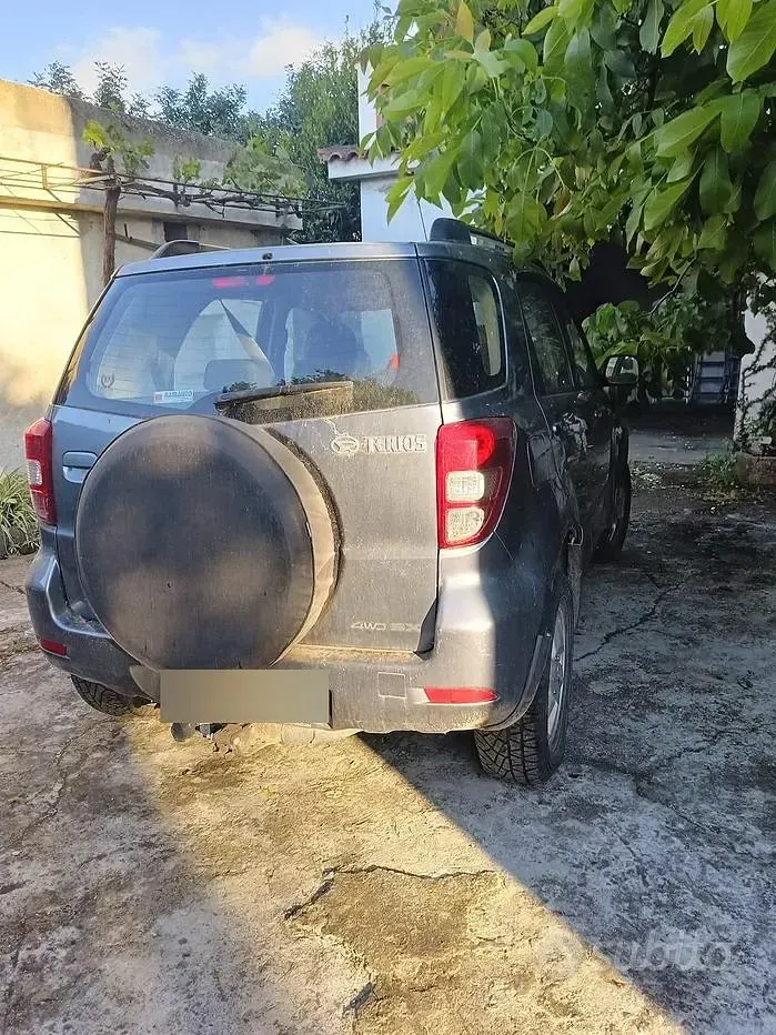 Usata Daihatsu Terios 105 CV (77 kW) 2008 Grigio SUV