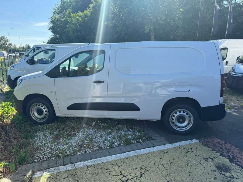 Nuova Fiat Doblò 101 CV (74 kW) 2025 Bianco Monovolume