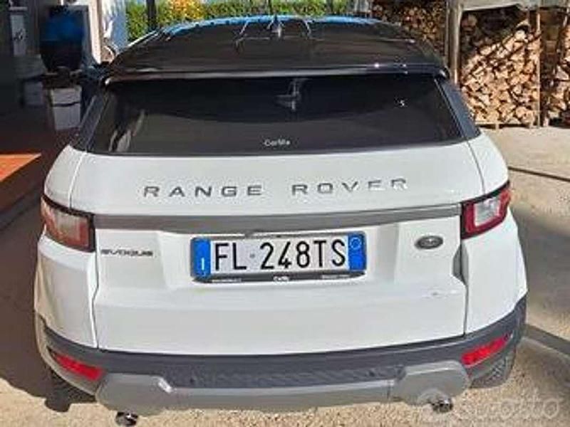 Bianco Usata 2017 Land Rover Range Rover evoque SE SUV | 14.500 € (Super prezzo) - Immagine 1/4