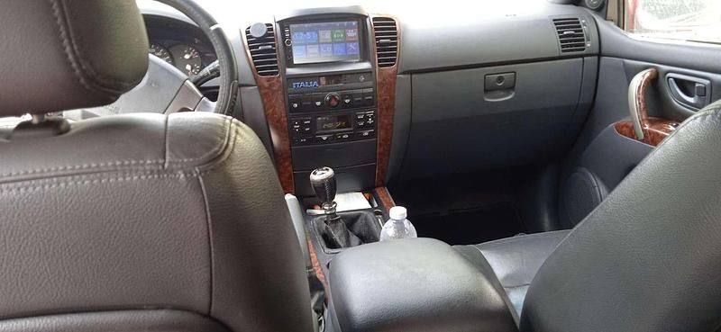 Usata Kia Sorento 140 CV (102 kW) 2002 Rosso SUV