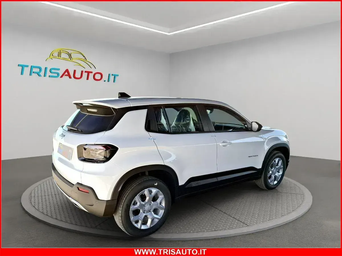 Nuova Jeep Avenger Altitude 100 CV (73 kW) 2026 Grigio SUV