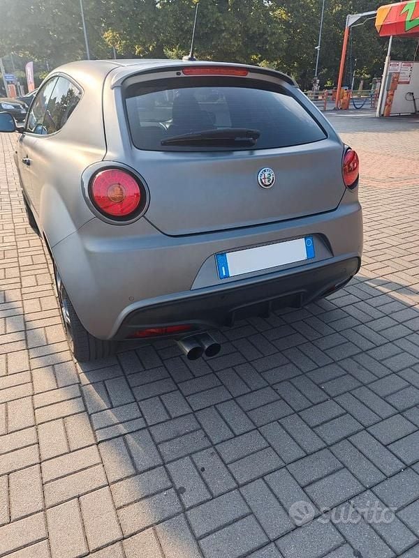 Usata Alfa Romeo MiTo Veloce 170 CV (125 kW) 2016 Grigio Utilitaria