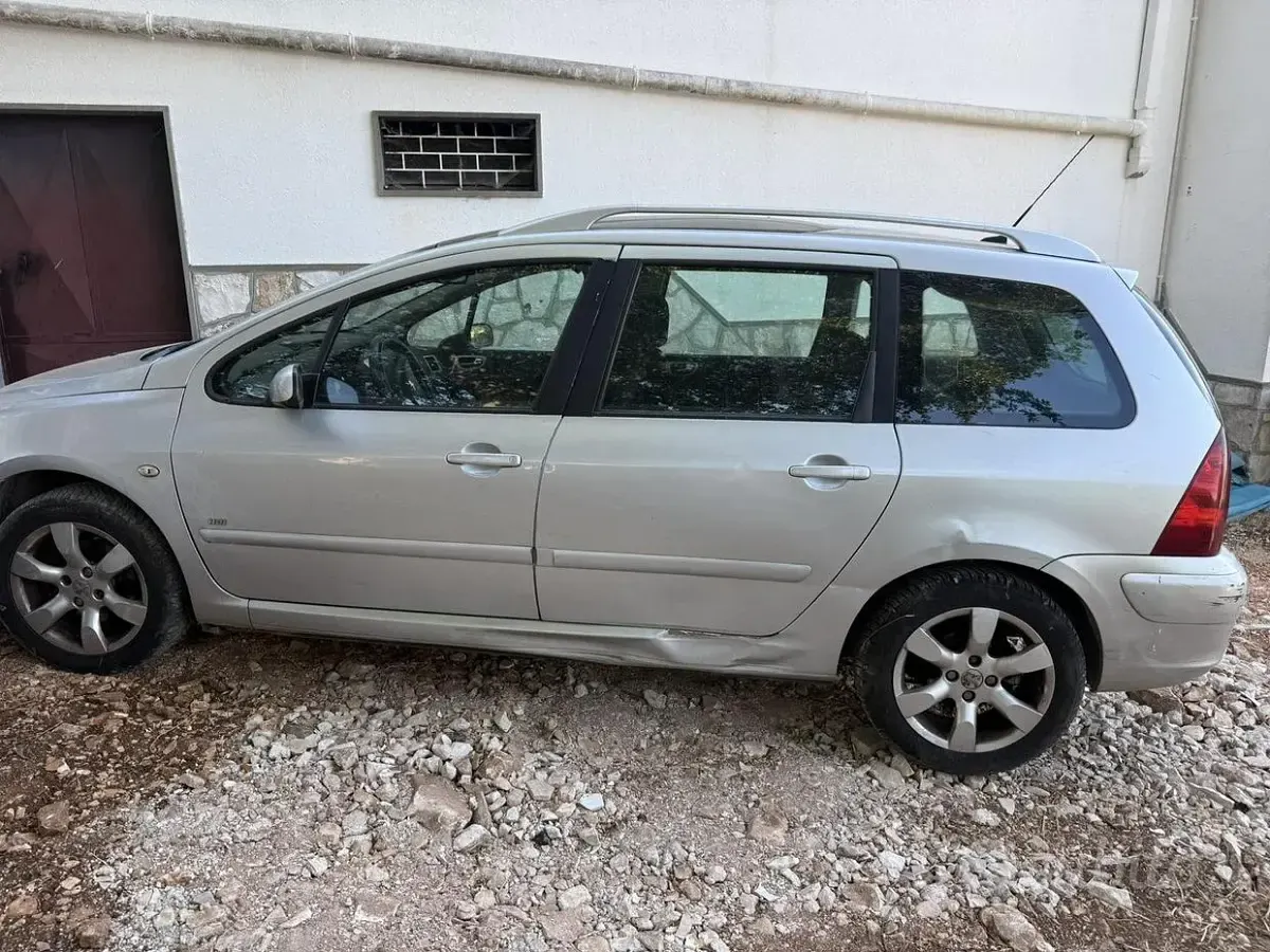 Usata Peugeot 307 109 CV (80 kW) 2006 Grigio Station wagon