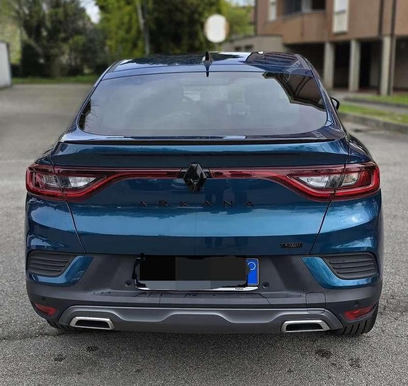 Usata Renault Arkana Engineered 145 CV (106 kW) 2024 Blu/azzurro SUV