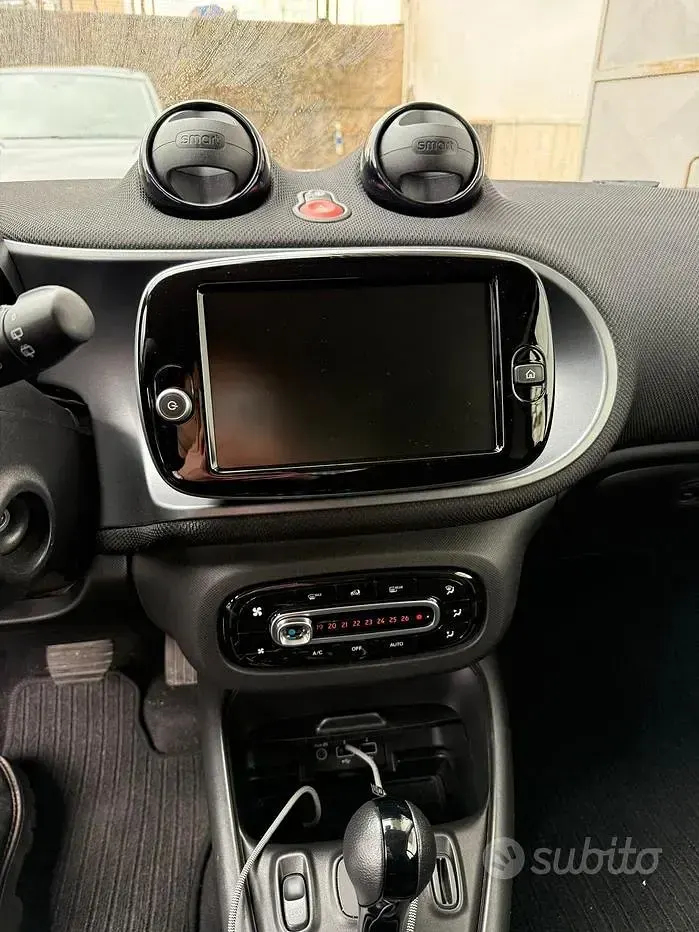 Usata Smart ForTwo Electric Drive 41 kW (56 CV) 2021 Nero Berlina