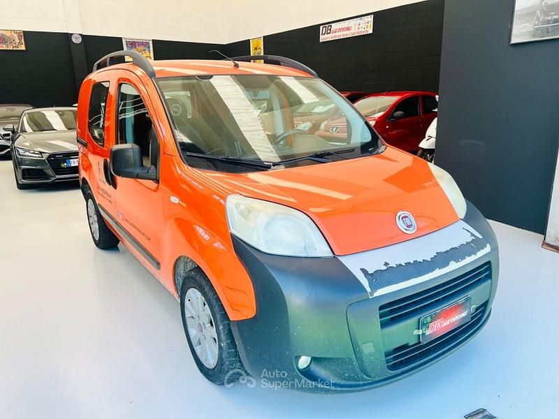 Usata Fiat Fiorino 75 CV (55 kW) 2011 Arancione Monovolume