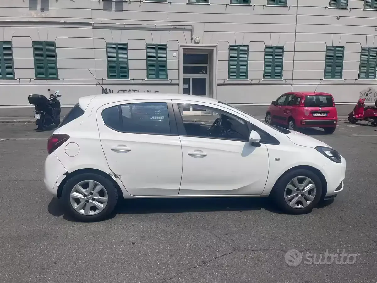 Usata Opel Corsa 69 CV (50 kW) 2015 Bianco Utilitaria