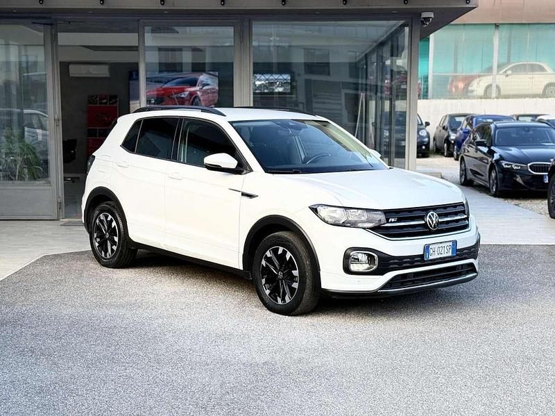 Bianco Usata 2022 VW T-Cross R-line SUV | 19.500 € (Buon prezzo) - Immagine 1/4