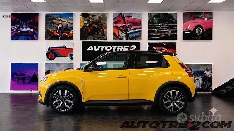 Usata Renault 5 E-Tech Urban 89 kW (122 CV) 2026 Other Berlina