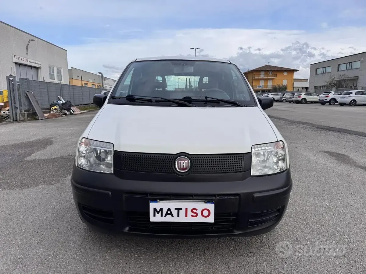 Usata Fiat Panda Active 60 CV (44 kW) 2008 Bianco Utilitaria