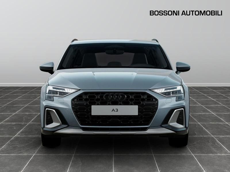 Nuova Audi A3 Advanced 150 CV (110 kW) 2025 Nero Berlina