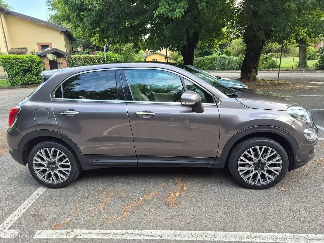Usata Fiat 500 Lounge 140 CV (102 kW) 2016 Bronzo Station wagon