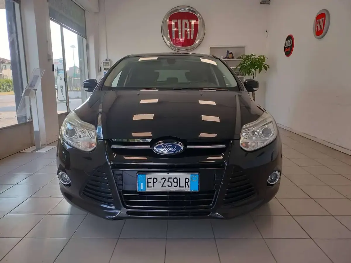 Usata Ford Focus Titanium S 125 CV (91 kW) 2013 Nero Berlina