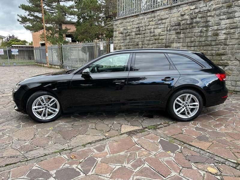 Usata Audi A4 Business 190 CV (139 kW) 2017 Nero Station wagon