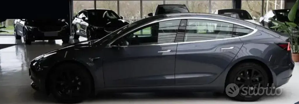 Usata Tesla Model 3 152 kW (208 CV) 2020 Grigio Berlina