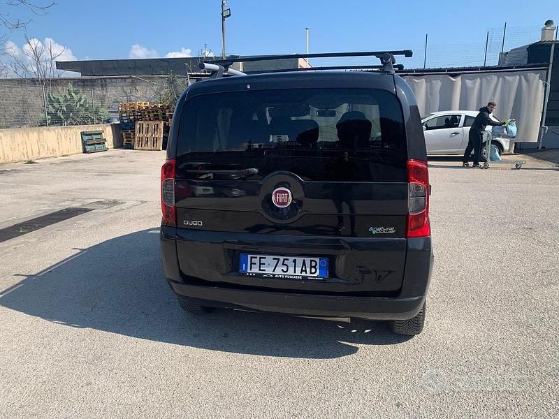 Usata Fiat Qubo Trekking 77 CV (56 kW) 2016 Grigio Monovolume