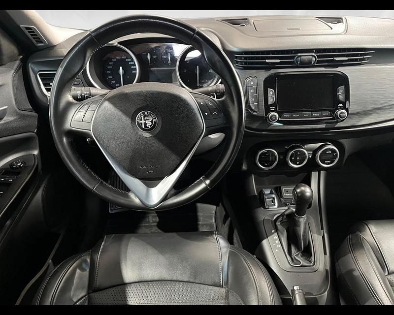 Usata Alfa Romeo Giulietta Super 175 CV (128 kW) 2017 Nero Berlina