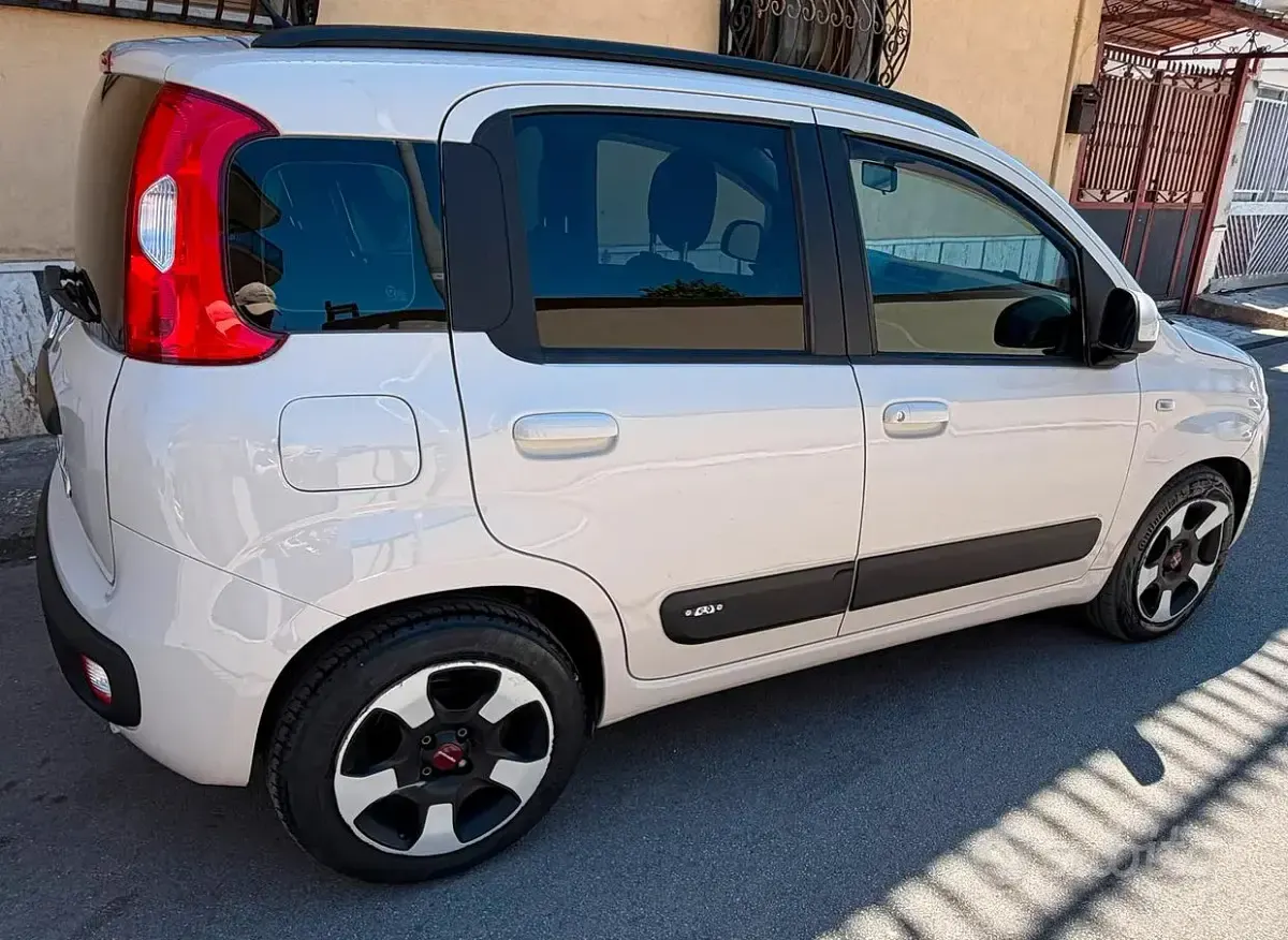 Usata Fiat Panda 95 CV (69 kW) 2017 Bianco Utilitaria