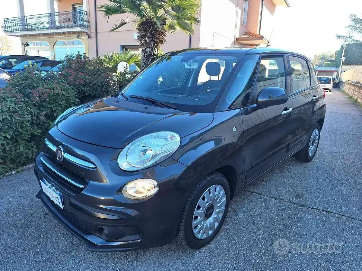 Usata Fiat 500L Pop Star 120 CV (88 kW) 2018 Grigio Monovolume