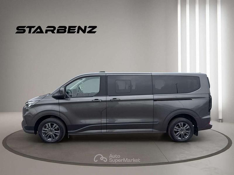 Begagnad Ford Tourneo Custom 150 HK (110 kW) 2025 Grå Van