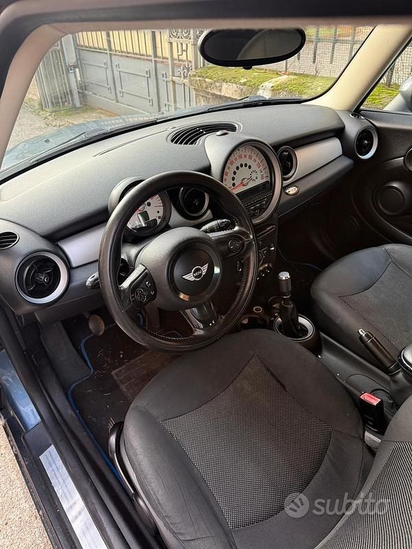 Usata Mini Cooper 75 CV (55 kW) 2011 Utilitaria