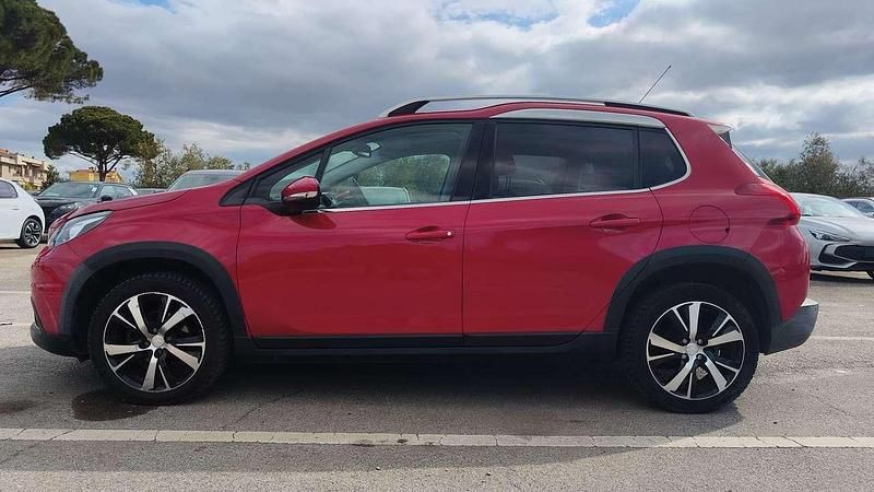 Usata Peugeot 2008 Allure 102 CV (75 kW) 2018 Rosso SUV